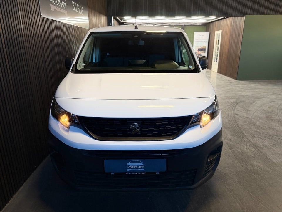 Peugeot Partner 1,5 BlueHDi 100 L1V1 Ultimate Van