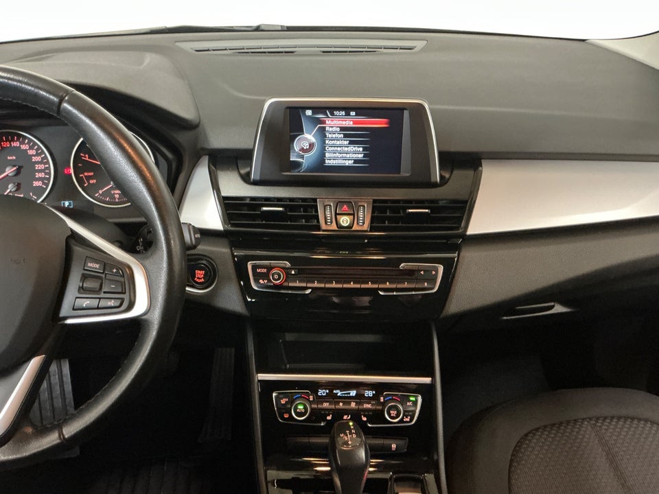 BMW 220d 2,0 Active Tourer Advantage aut. 5d