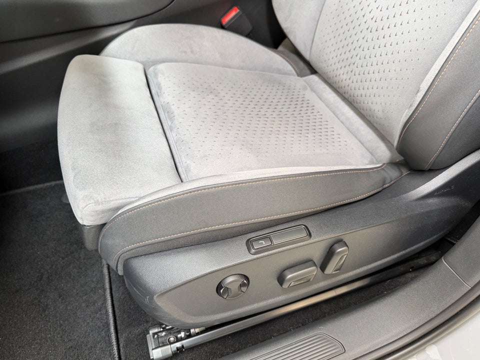 Cupra Born 58 Dinamica Pack High 5d