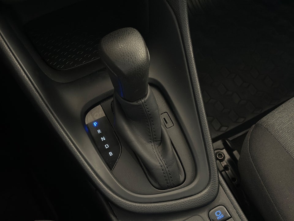 Toyota Yaris 1,5 Hybrid Active e-CVT 5d