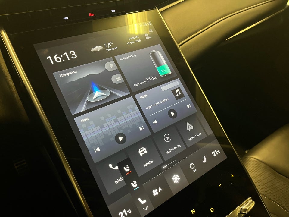 MG Marvel R Luxury 5d