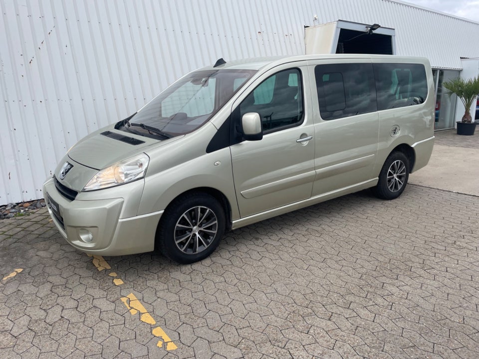 Peugeot Expert Tepee 2,0 HDi 136 Executive L2 5d