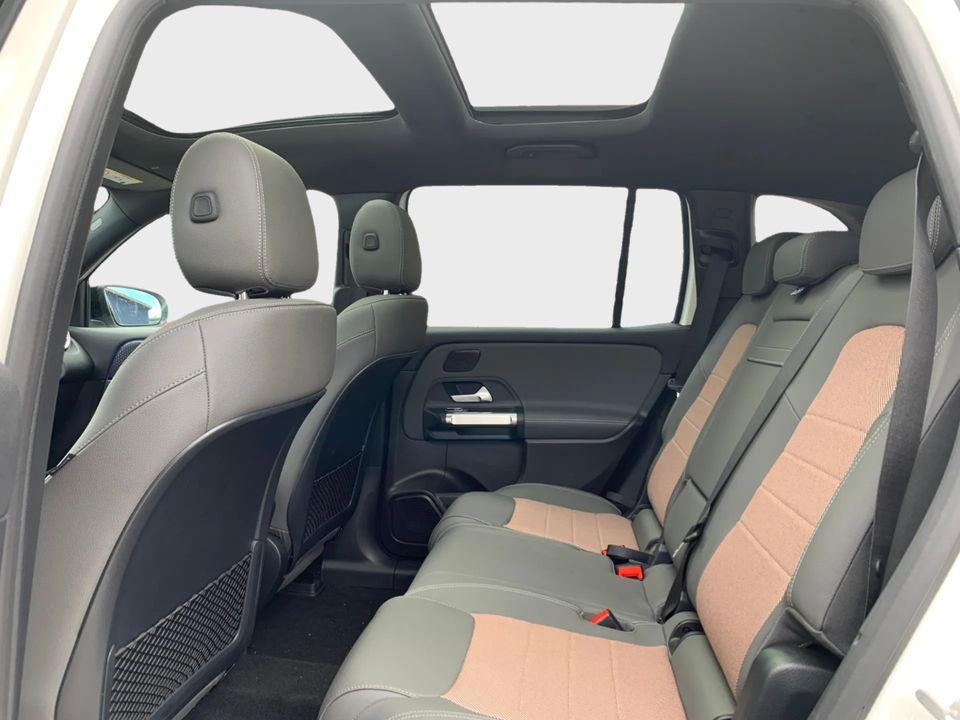 Mercedes EQB250+ Progressive Advance 5d