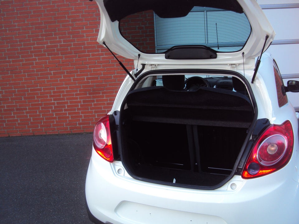 Ford Ka 1,2 Titanium 3d