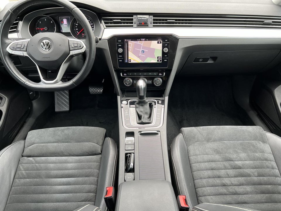VW Passat 2,0 TDi 150 Elegance+ Variant DSG 5d