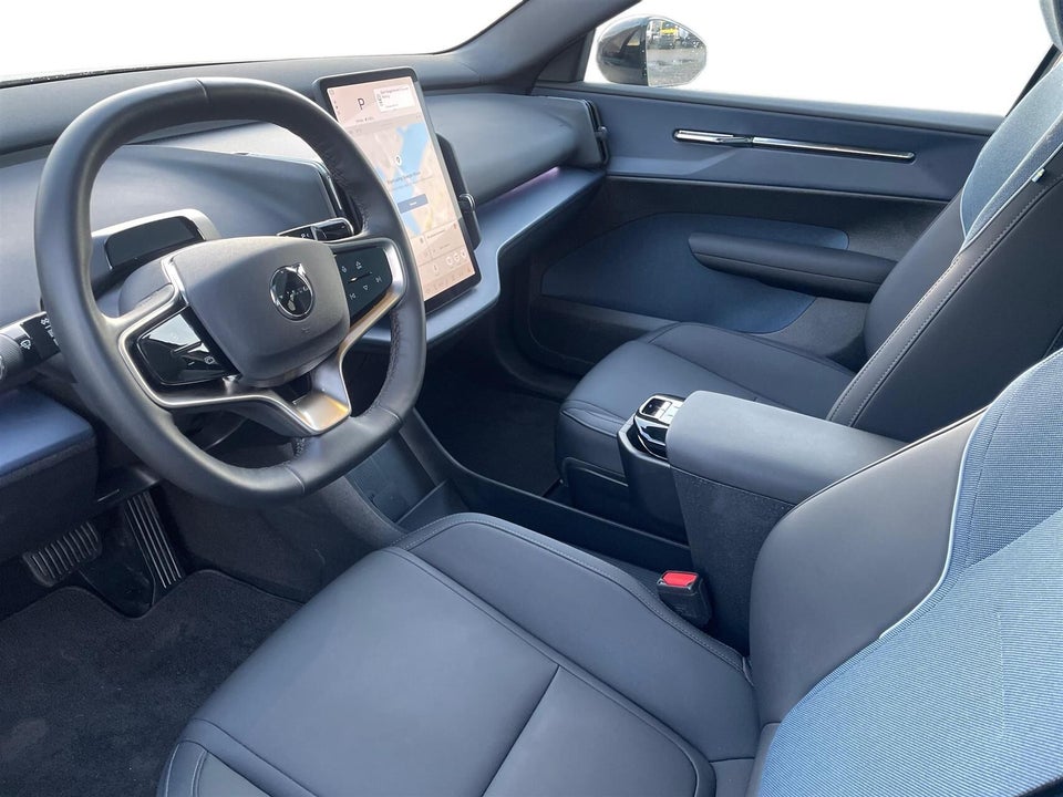 Volvo EX30 Extended Range Ultra 5d
