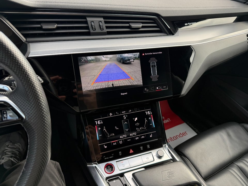 Audi e-tron S quattro 5d