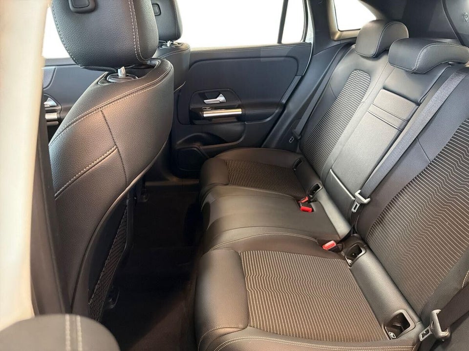 Mercedes EQA250 Progressive 5d