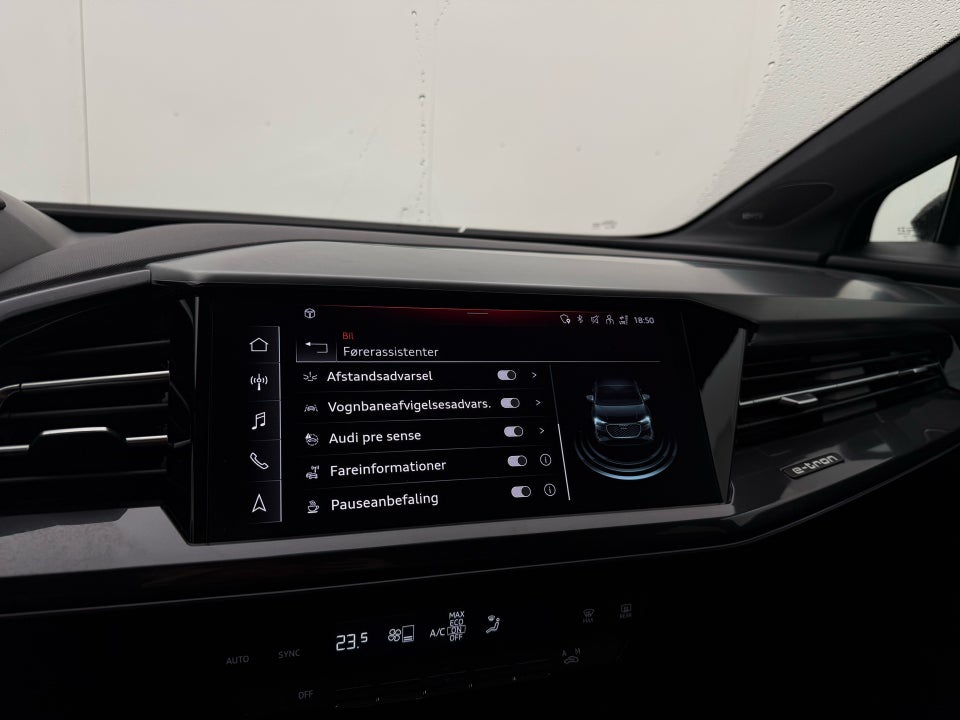 Audi Q4 e-tron 40 S-line Sportback 5d