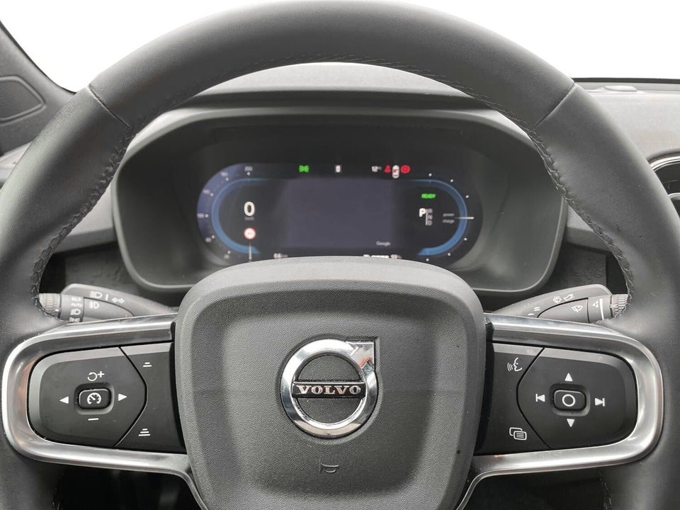 Volvo EC40 Extended Range Plus 5d