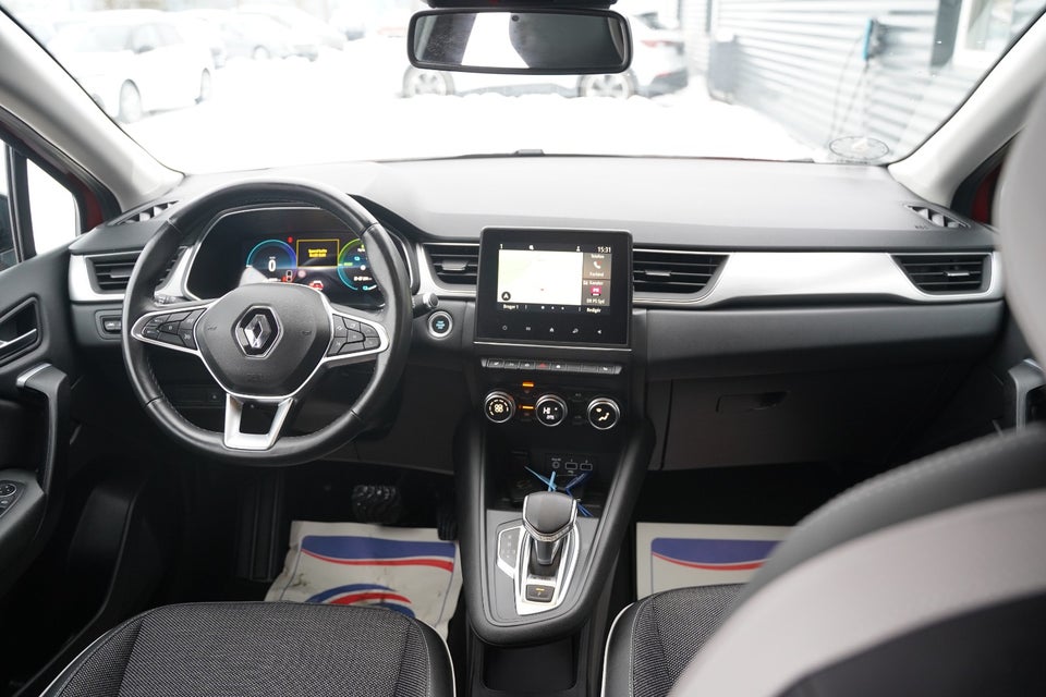 Renault Captur 1,6 E-Tech Intens 5d