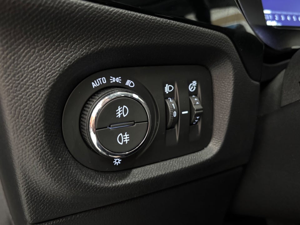 Opel Corsa 1,2 Sport 5d