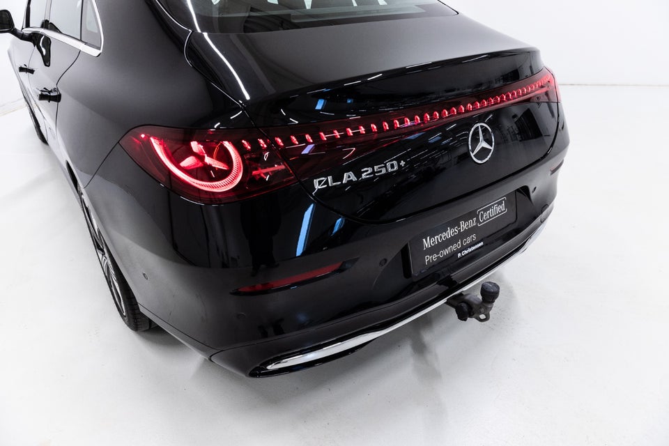 Mercedes CLA250+ EQ Progressive 4d