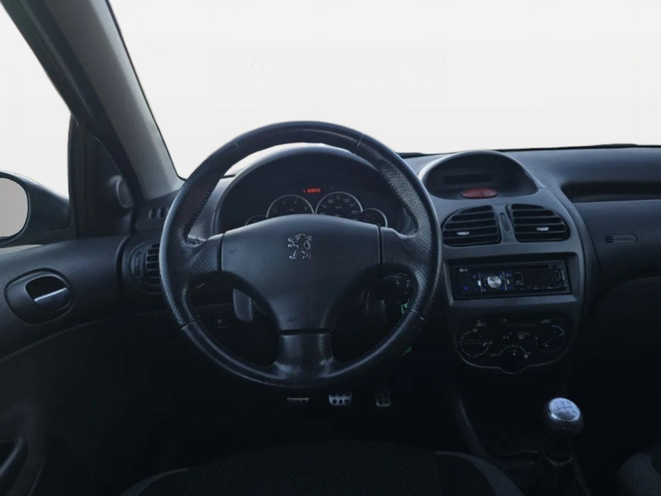 Peugeot 206 1,6 S-line 5d