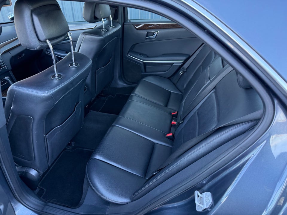 Mercedes E200 2,2 CDi aut. BE 4d