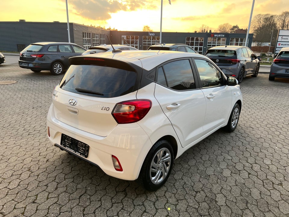 Hyundai i10 1,0 MPi Essential 5d