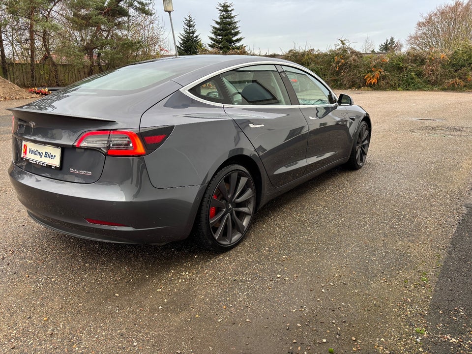Tesla Model 3 Performance AWD 4d