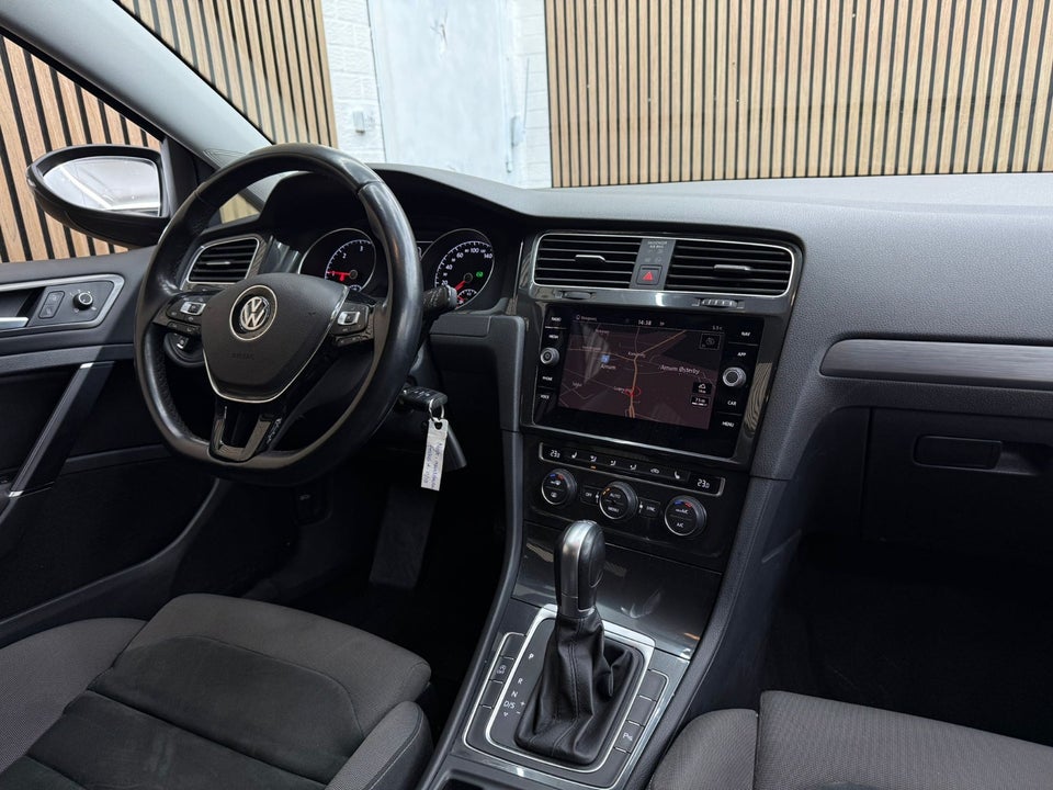 VW Golf VII 1,6 TDi 115 Comfortline Variant DSG 5d