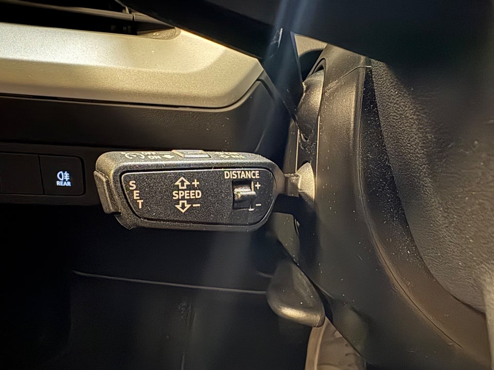 Audi Q4 e-tron 40 Advanced 5d