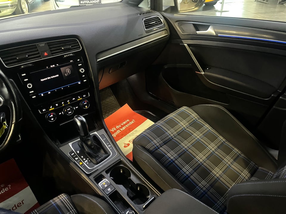 VW Golf VII 1,4 GTE DSG 5d