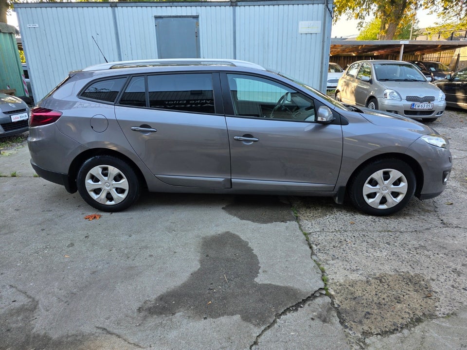 Renault Megane III 1,5 dCi 110 Dynamique Sport Tourer 5d