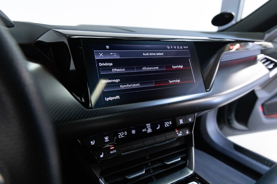 Audi e-tron GT quattro 4d