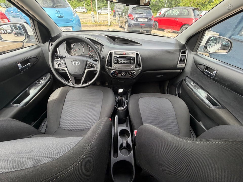 Hyundai i20 1,25 Classic XTR 5d