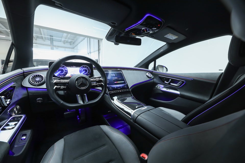 Mercedes EQE350 AMG Line 4d