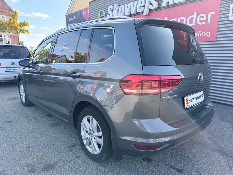 VW Touran 1,5 TSi 150 Highline DSG 7prs 5d
