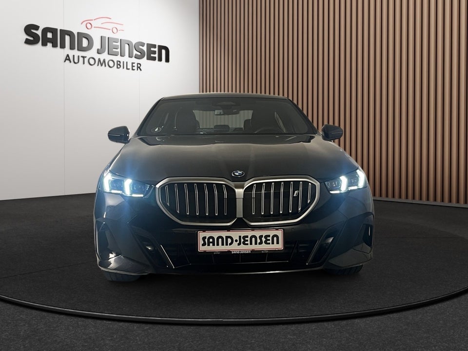 BMW i5 eDrive40 M-Sport 4d