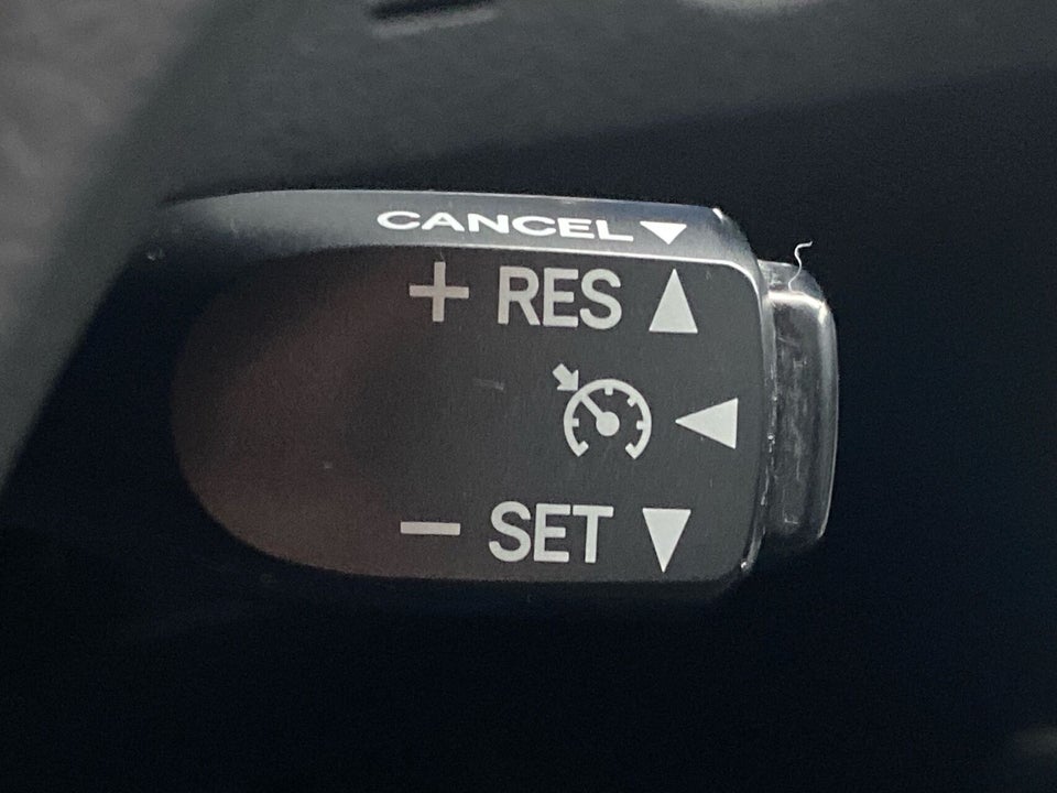 Toyota Auris 1,8 Hybrid H2 Comfort CVT 5d