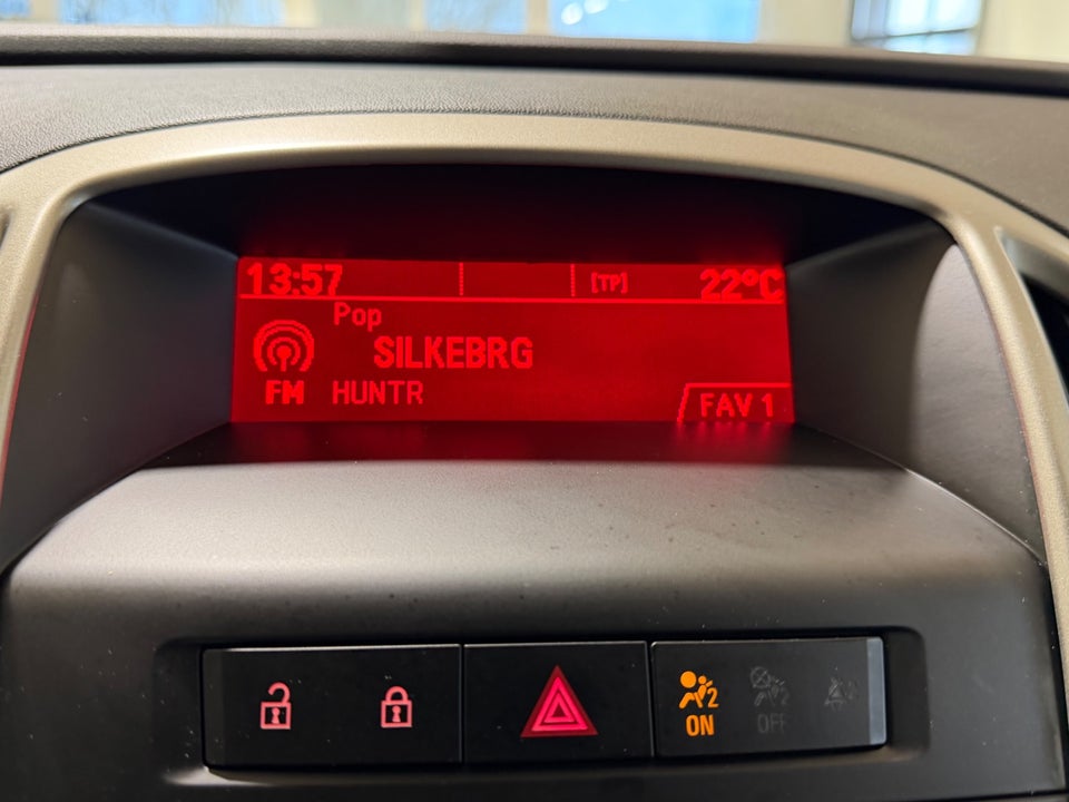 Opel Astra 1,4 T 140 Enjoy 5d