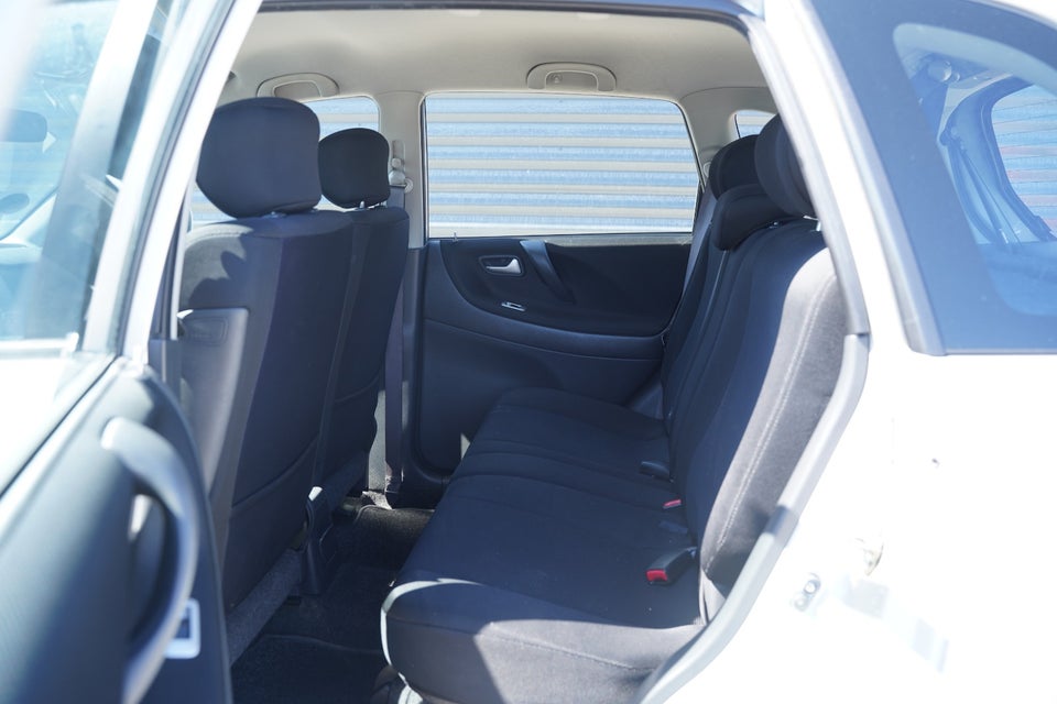 Suzuki Liana 1,6  5d