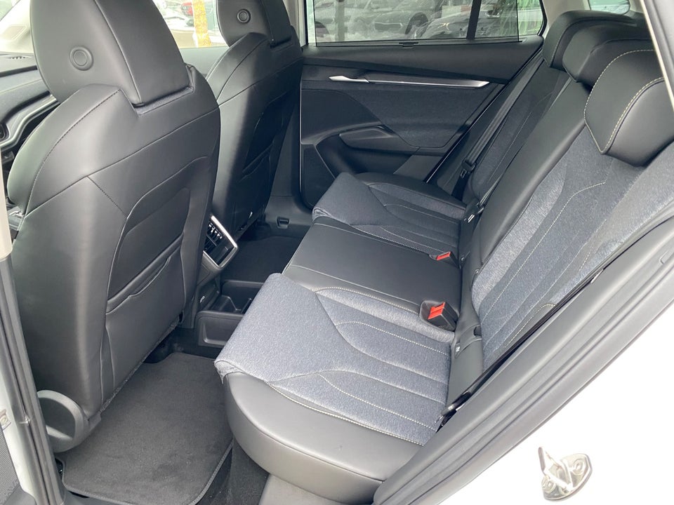 Skoda Elroq 85 iV Advanced 5d