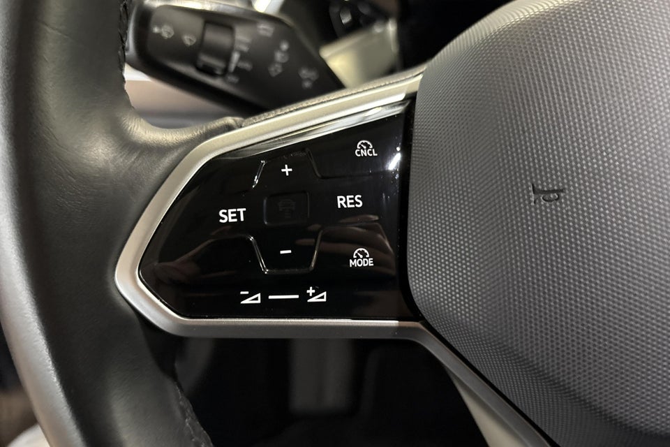 VW ID.Buzz 86 Life+ 6prs LWB 5d