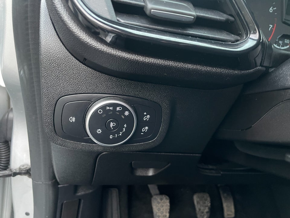 Ford Fiesta 1,1 Trend 5d