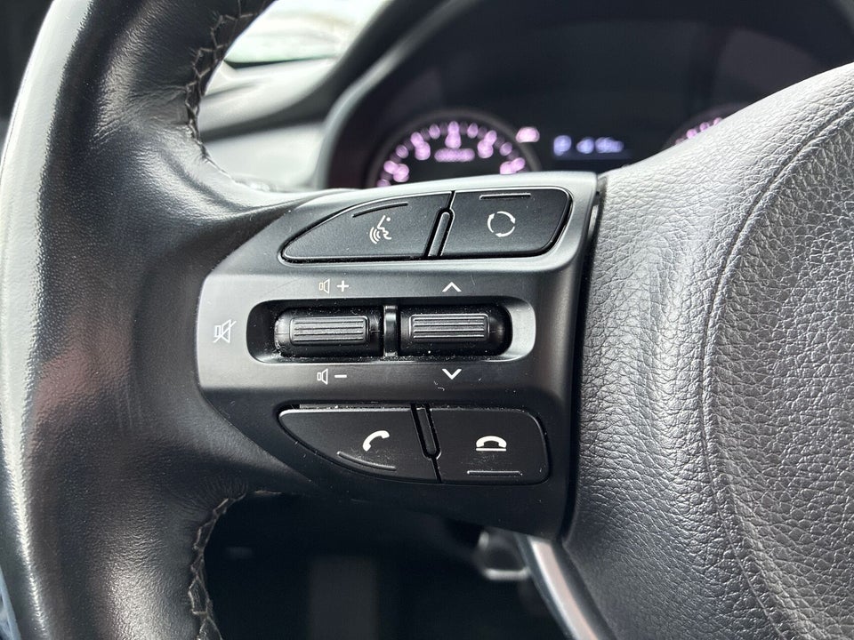 Kia Rio 1,0 T-GDi Vision DCT 5d