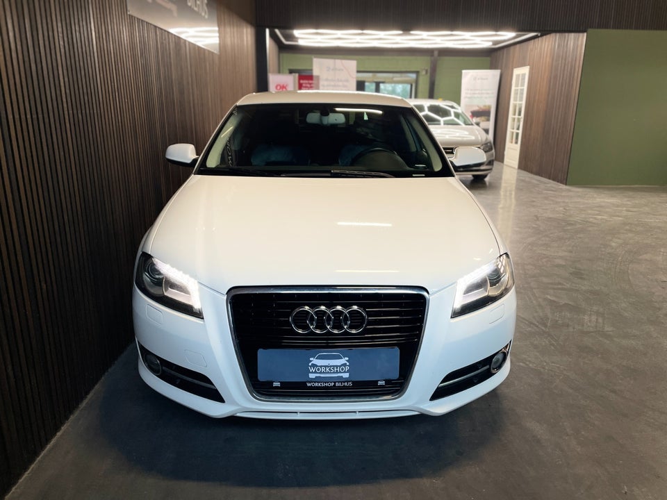 Audi A3 2,0 TDi 140 Ambition Sportback 5d