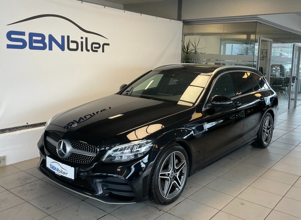 Mercedes C300 d 2,0 AMG Line stc. aut. 5d