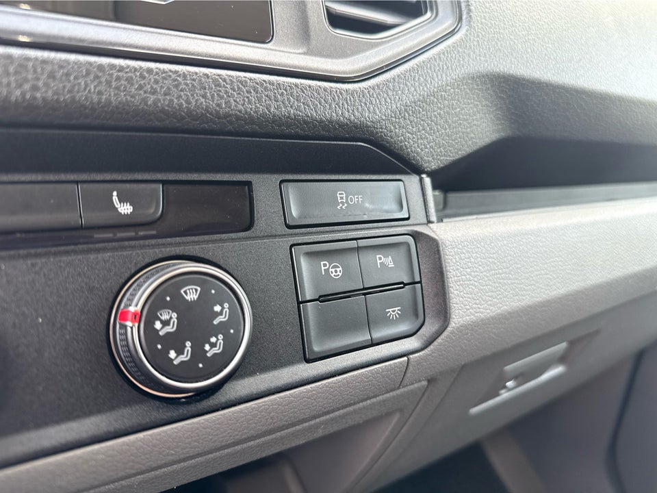 VW Crafter 35 2,0 TDi 163 Kassevogn L3H3 aut. RWD