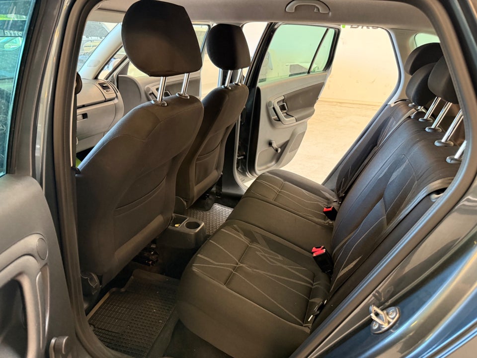 Skoda Fabia 1,2 TSi 86 Ambition Combi 5d