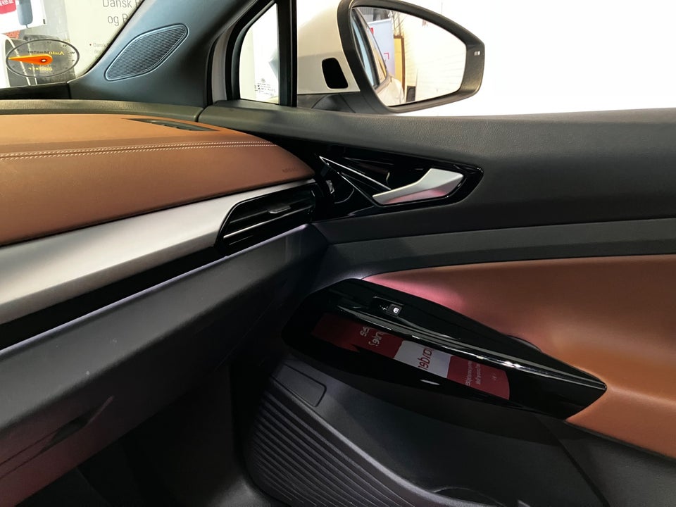 VW ID.4 77 Pro Performance Tech 5d