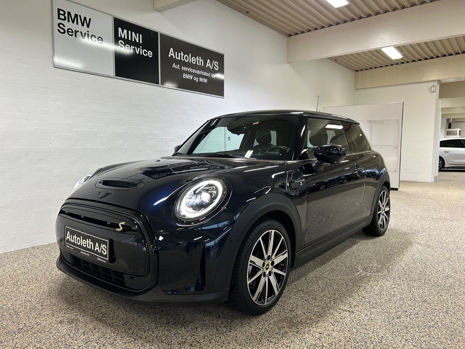 MINI Cooper SE Younique Trim 3d