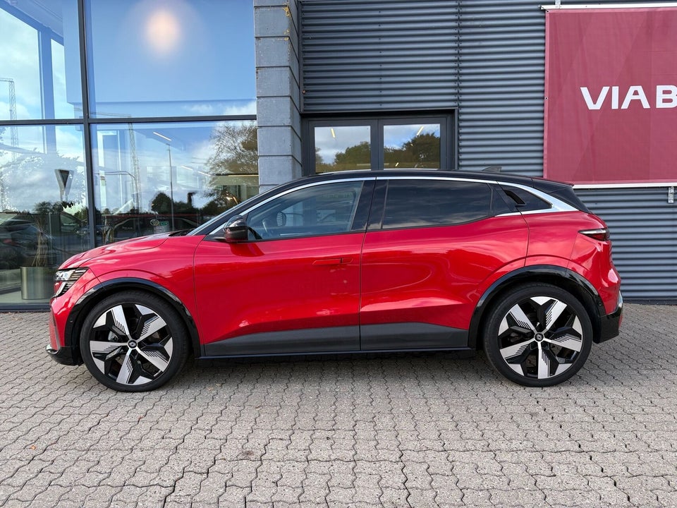 Renault Megane E-Tech 60 Techno 5d