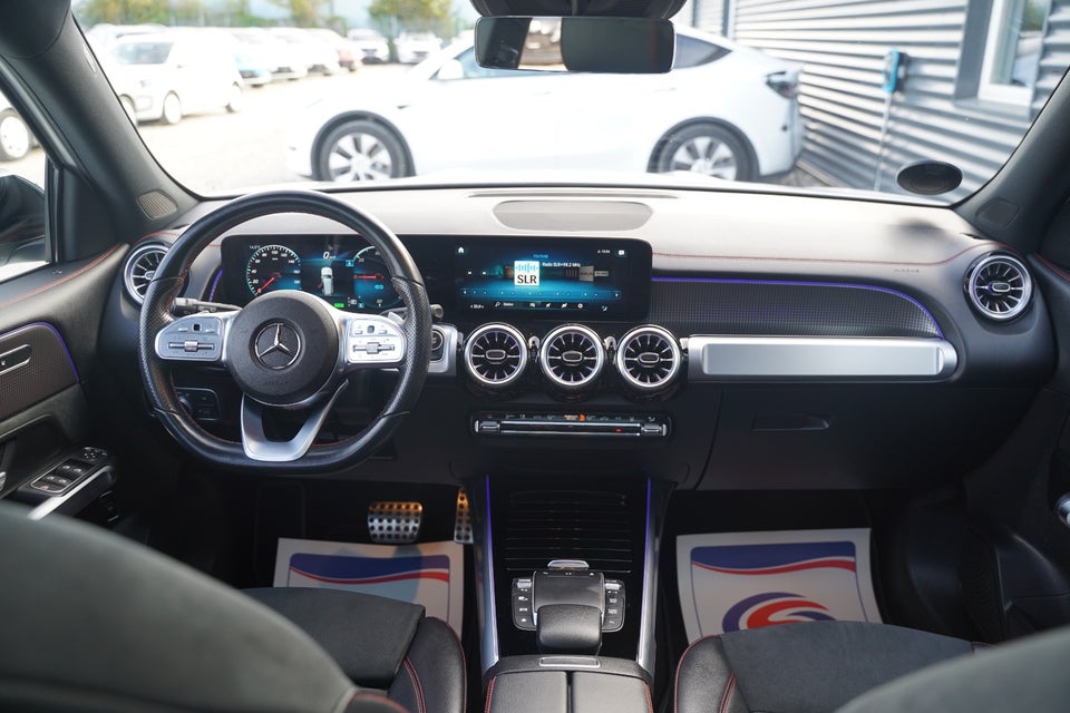 Mercedes EQB300 AMG Line 4Matic 5d