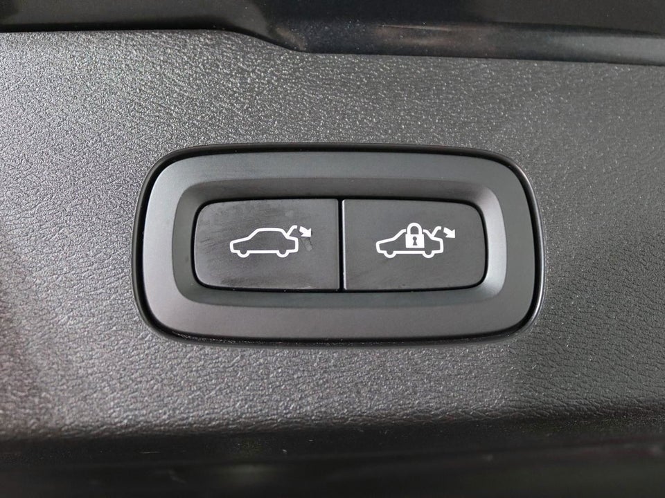 Volvo V60 2,0 T5 250 R-Design aut. 5d