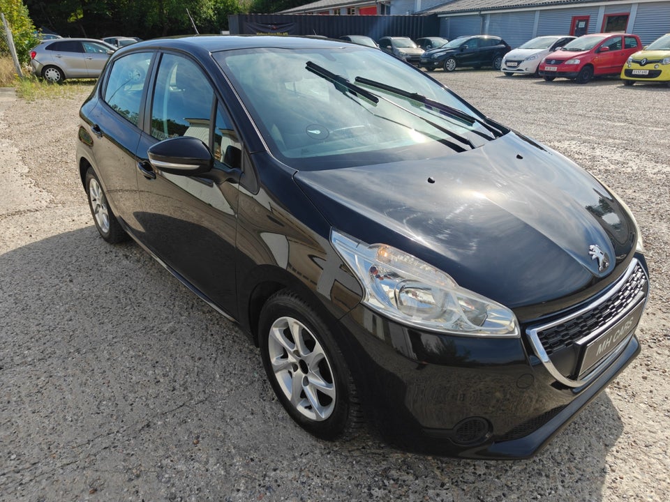 Peugeot 208 1,2 VTi Active 5d