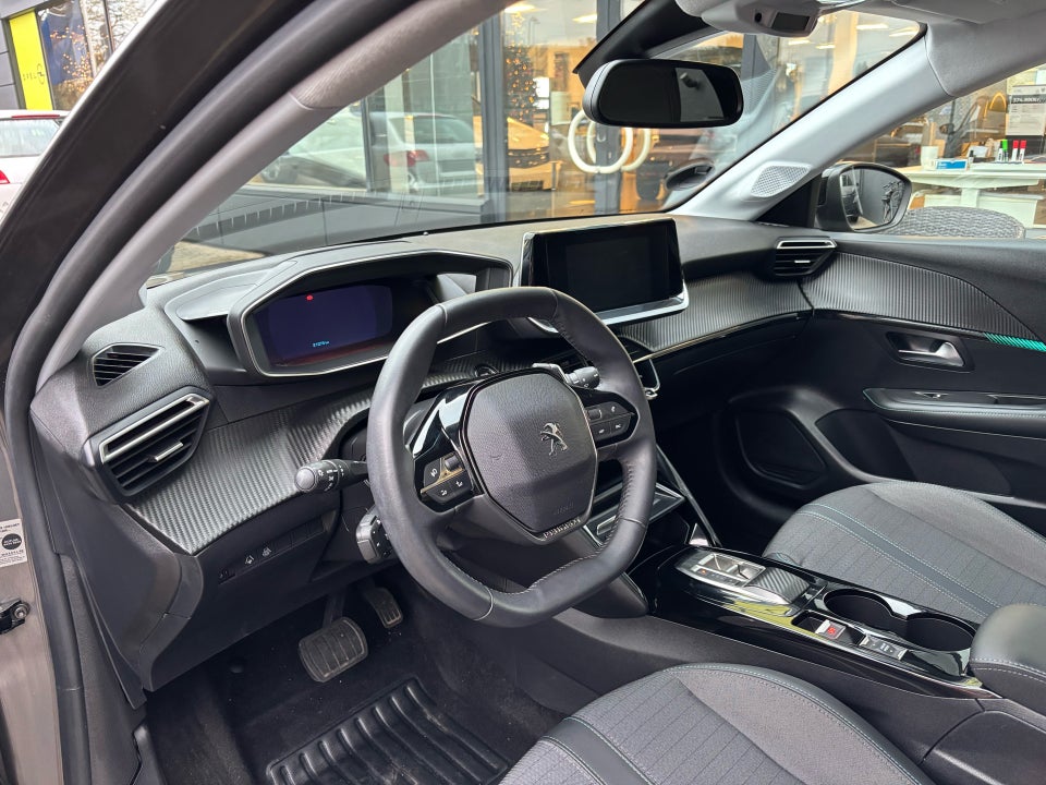 Peugeot 208 1,2 PureTech 100 Allure Pack EAT8 5d