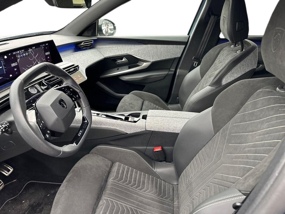 Peugeot e-5008 77 GT 7prs 5d