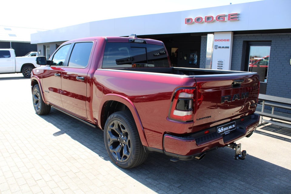 Dodge RAM 1500 5,7 V8 Hemi Limited Night aut. 4d